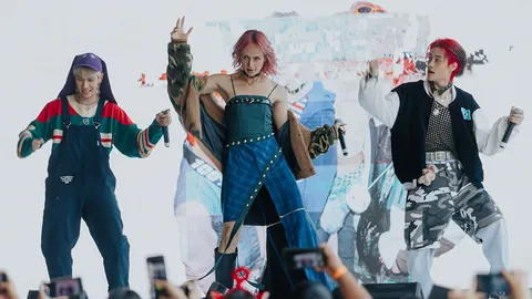 “4MIX” สุดปัง! โชว์ร้อนแรง ทำ “เม็กซิโก” เดือดอีกครั้ง แฟนเพลงต้อนรับอบอุ่น