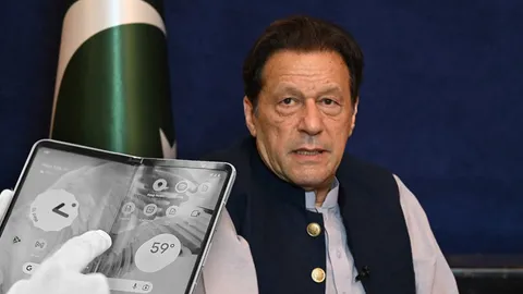 ปากีสถาน : ปิดกั้นอินเทอร์เน็ตได้ แต่หยุดการประท้วงไม่ได้