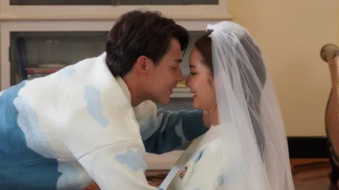 "ใต้เงาตะวัน" พักโหมดดราม่า เสิร์ฟหวานขั้นสุด หมาก สารภาพรักพร้อมขอ โบว์ แต่งงาน