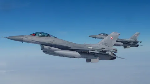 สงครามเดือดหนัก UK เนเธอร์แลนด์ ไฟเขียว ส่งบินขับไล่ F-16 ให้ยูเครนแล้ว