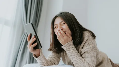 แจก 100 แคปชั่นตลกๆ กวนๆ มุกโดนเส้น ฮากระจาย ยอดไลค์ถล่ม