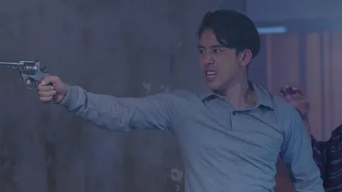 เบิ้ล-เคลลี่ แท็กทีมบู๊ บุกช่วย ใบหม่อน โดนจับเรียกค่าไถ่ ใน "เพลงรัก รอยแค้น"