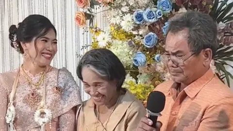 เอ็นดู คลิปไวรัลคุณพ่อร้องไห้จนเสียงหลง เมื่อพิธีกรให้พูดถึงลูกสาวในงานแต่ง