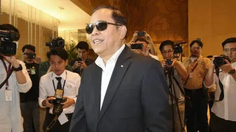 "บังยี" ประกาศพร้อมลงชิงนายก ส.บอล แม้ขัดกฎเลือกตั้ง-ชู "ลุงป้อม" แก่แต่ยังทำงานได้