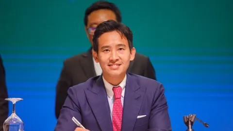 “พิธา” เชื่อ แนวโน้มดี ทีมเจรจา คลายข้อกังวลใจ ม.112 กับ ส.ว.แล้ว 