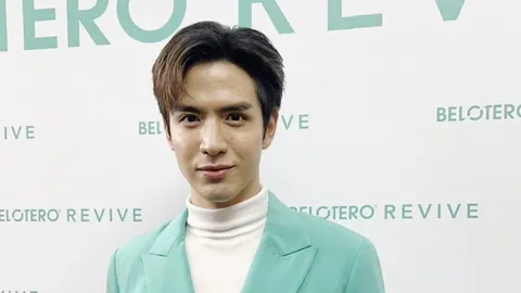 “ฟิล์ม ธนภัทร” ตื่นเต้นควง “แจม รชตะ” คู่จิ้น จัดแฟนมีตต่างประเทศครั้งแรก
