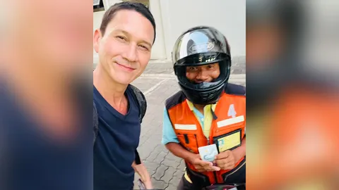 น้อย วงพรู เล่นหนังฮอลลีวูดมองตัวเองไม่ได้โกอินเตอร์ ยังนั่งวินฯ กลับบ้าน 