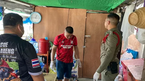 โชเฟอร์ขี้หึง บุกยิงแม่ค้าส้มตำดับคาร้าน ก่อนจ่อขมับตัวเองสาหัส