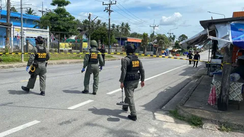 ลอบบึมรือเสาะ หวังสังหารทั้ง "ทหาร-พระ" ออกบิณฑบาต เจ็บ 5 ราย