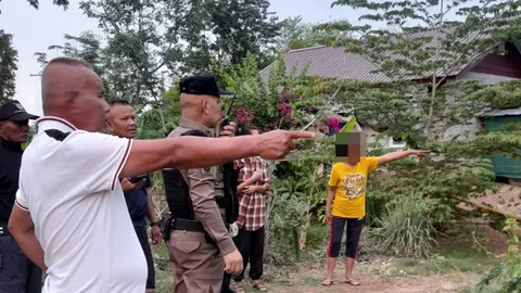 น้าโมโหหลานซื้อเหล้าเพิ่มไม่ได้ หยิบมีดสู้กัน สุดท้ายโดนแทงดับ