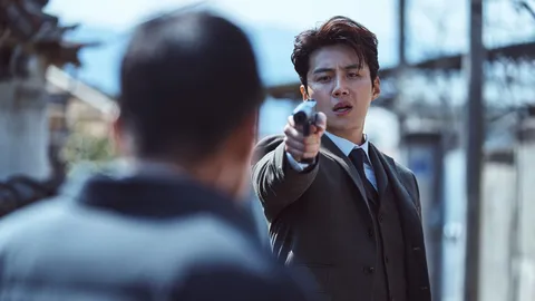 คิมซอนโฮ เดินหน้าสู่โลกนักฆ่า ครั้งแรกกับบทบาท “เทพบุตรล่านรก” (คลิป)