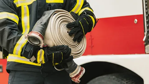 ดับเพลิง กทม.ร้องเรียนบ้าง ทำงานเกินเวลาแถมไร้ OT