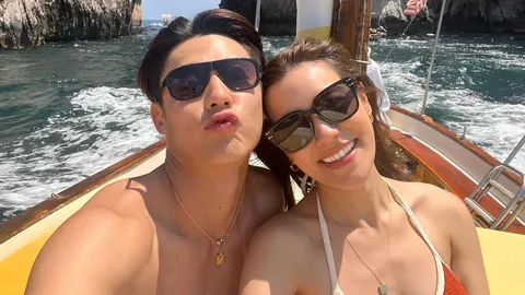 หวานไม่แพ้เพื่อน "หมาก-คิมเบอร์ลี่" ไม่อยากอยู่เป็น กขค. เลยขอปลีกตัวไปล่องทะเลกันสองคน