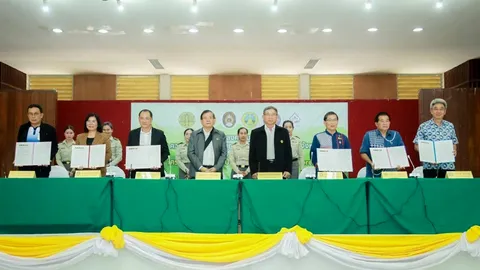 กรมป่าไม้ผนึกกำลัง 5 หน่วยงานจังหวัดแพร่ เซ็น MOU จัดตั้ง “สถาบันนวัตกรรมด้านป่าไม้”