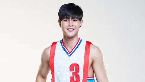 พระเอกใหม่ "ตะวัน" กดดันจนร้องไห้ ตามฝันผันเป็นนักแสดงใน “มวยสะดิ้ง หมัดซิ่งสายฟ้า”