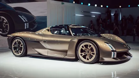 กบไฟฟ้าแห่งอนาคต Porsche Mission X