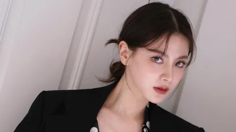 "ใบเฟิร์น" พาครอบครัวเชียร์ “นาย” ติดเวที เป็นสายซัพพอร์ตกันทั้งบ้าน แฟนยินดีได้รางวัลดารานำ