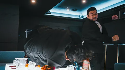 “ดอน ลี” บู๊เดือดหมัดเดียวจอด จัดหนักทุกพิกัด ใน “บู๊ระห่ำล่าล้างนรก : ทุบนรกแตก”