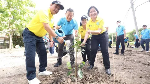 เลขาฯส.ป.ก. นำทีมลุยจัดกิจกรรมวันต้นไม้ประจำปี เพื่อสร้างสมดุลธรรมชาติ