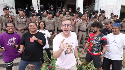 ดราม่าสนั่น "มายเมทเนท" จ้างตำรวจ 50 นาย ทำคลิปไล่ล่าทีมงานในห้างร้าง (คลิป)