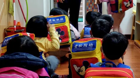 พ่อแม่ไต้หวันโวย ครู ร.ร.อนุบาลวางยาเด็ก-ตำรวจสืบสวนไม่คืบ