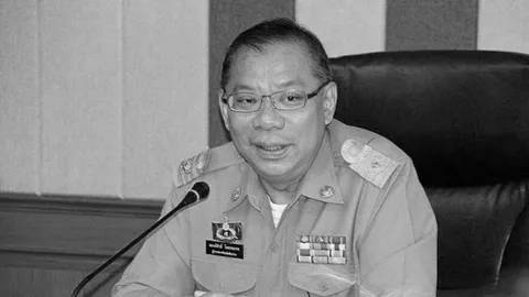 ผู้ว่าฯหมูป่า "ณรงค์ศักดิ์ โอสถธนากร" ผู้ว่าราชการจังหวัดปทุมธานี เสียชีวิต (คลิป)