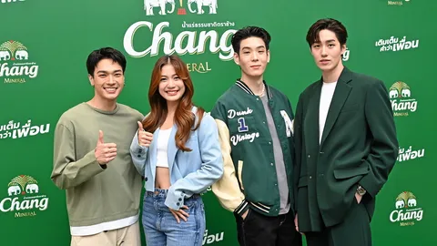 จับตาสัมพันธ์ "โอบ-มะปราง" แจม "ต่อ-เจเจ" เติมเต็มคำว่าเพื่อน (คลิป)