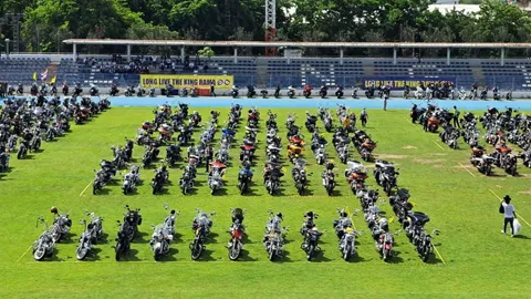 "กลุ่มฮาร์เลย์" รวมพลังหนึ่งเดียว แปรขบวน เทิดพระเกียรติ "ในหลวง ร.10"