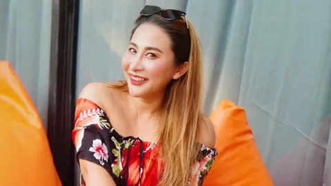 ลาล่า คืนอิสระให้แฟนหนุ่ม ลั่นใครมีคู่อย่าพาไปเปิดตัวร้าน อี๊ด โปงลาง