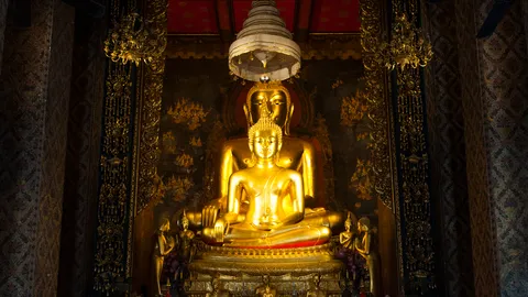 ปฏิทินวันพระเดือนกรกฎาคม 2566 ตรงกับวันไหน เช็กวันทำบุญเสริมดวง