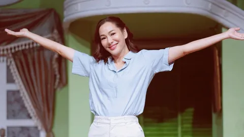 จอย รินลณี ฟิตซ้อมละครเวที อลหม่านหลังบ้านทรายทอง ไม่แคร์เป็นพจมานตกกระป๋อง 