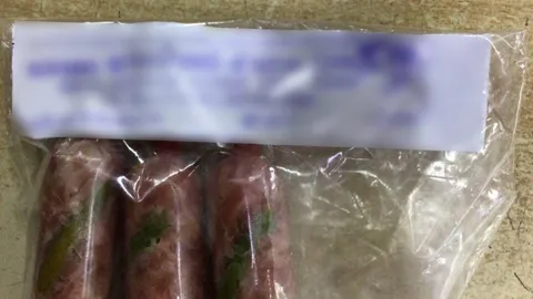 รพ.ดอยเต่า เตือนระวังแหนมยี่ห้อดัง หลังผู้ป่วยอาหารเป็นพิษแล้ว 13 ราย