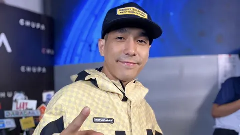 "โต้ง ทูพี" เรียก "พลอย" คือ "แฟน" ยันไม่ใช่นักร้องแฟนตัวแม่เมาอาละวาด