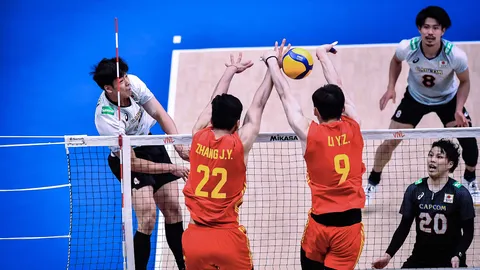 “ญี่ปุ่น” เกือบไม่รอด โดน “จีน” ทุบ 8 แต้มรวด แซงปิดเซตแรก ศึก VNL 2023