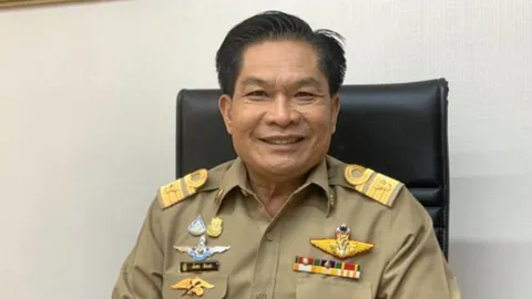 "อัมพร" สั่งหาจุดเด่น-ด้อย สอบครูผู้ช่วย วางแนวทางอนาคตเป็นมาตรฐานกลาง