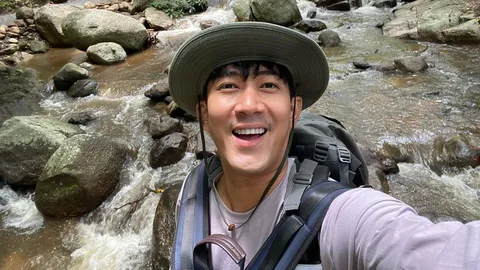 ไม่โสดแล้ว “นัท-อติรุจ” โชว์รูปไปเที่ยวคู่แฟนสาว พร้อมแคปชันสุดหวาน