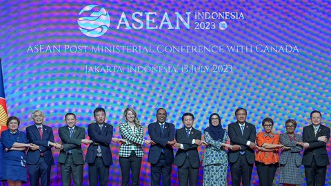 อาเซียนร้าว ปมเมียนมา รัสเซียจีบเทดอลลาร์ใช้เงินท้องถิ่น