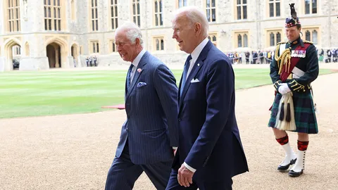 ตามพระราชอัธยาศัย