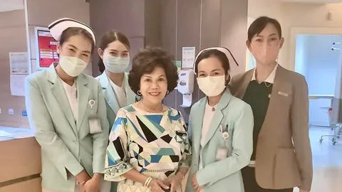 ส.ว.ประภาศรี เล่าหลังโหวตให้ "พิธา" ไปที่ไหนชื่นใจเสมอ มีคนเข้ามาทักทาย