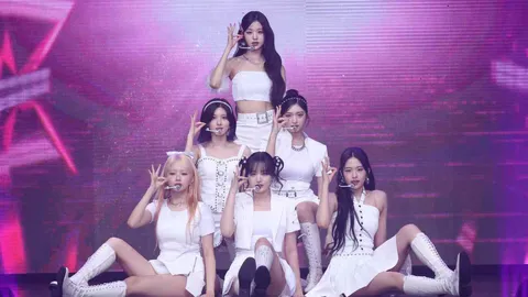 สวยละลาย 6 ควีน IVE กับงานพรอมครั้งแรกในไทย ปิดเอเชียทัวร์ไปอย่างสวยงาม