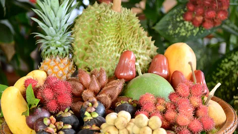 ไปรษณีย์ไทยจัดโปรส่งผลไม้สดจากสวน