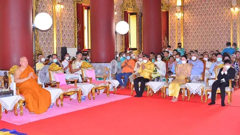 ปลัด มท.นำร่วมบำเพ็ญกุศล 56 ปี วิถีพรต สมเด็จพระมหาธีรญาณมุนี