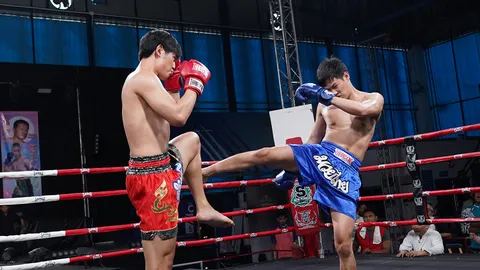 ตะวัน-ปอ พี่น้องขึ้นสังเวียนประลองแมตช์ชี้ชะตา ใน "มวยสะดิ้ง หมัดซิ่งสายฟ้า"