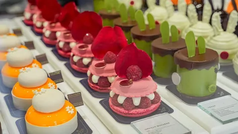 เปิดแลนด์มาร์กคาเฟ่ใหม่สวยสะพรึง