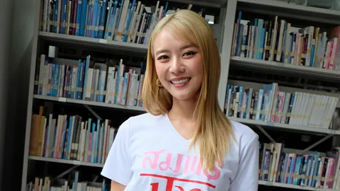 “แพรวา” ตัวแม่สายมู! ยกหนัง “สมพรปาก” ตรงชีวิตจริง ได้หนุ่มตามขอพร