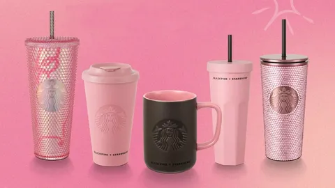 Starbucks x BLACKPINK สินค้าที่ระลึกคอลเลกชันพิเศษที่ BLINK ต้องมี