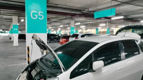 หนุ่มช้ำรัก สาวเพิ่งบอกเลิก ชักปืนไล่ยิง ถูกชาวบ้านบาดเจ็บ 1