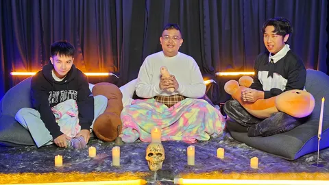 บี-มอส-แม็คกี้ ตู้ซ่อนหมี เล่นเกมจับผี โป๊ะแล้วโป๊ะอีก สุดท้ายโดนแกง (คลิป)