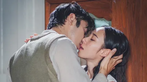 "ภณ" เลิฟซีนครั้งแรกจูบจริง "ญดา" สปิริตแรงไม่ใช้มุมกล้อง ใน "กรงดอกสร้อย"