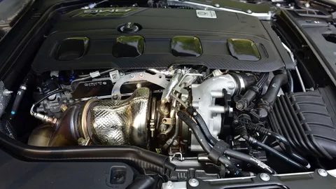เจาะเทอร์โบไฟฟ้า GARRETT ใน NEW MERCEDES-AMG GLC 63 SE PERFORMANCE